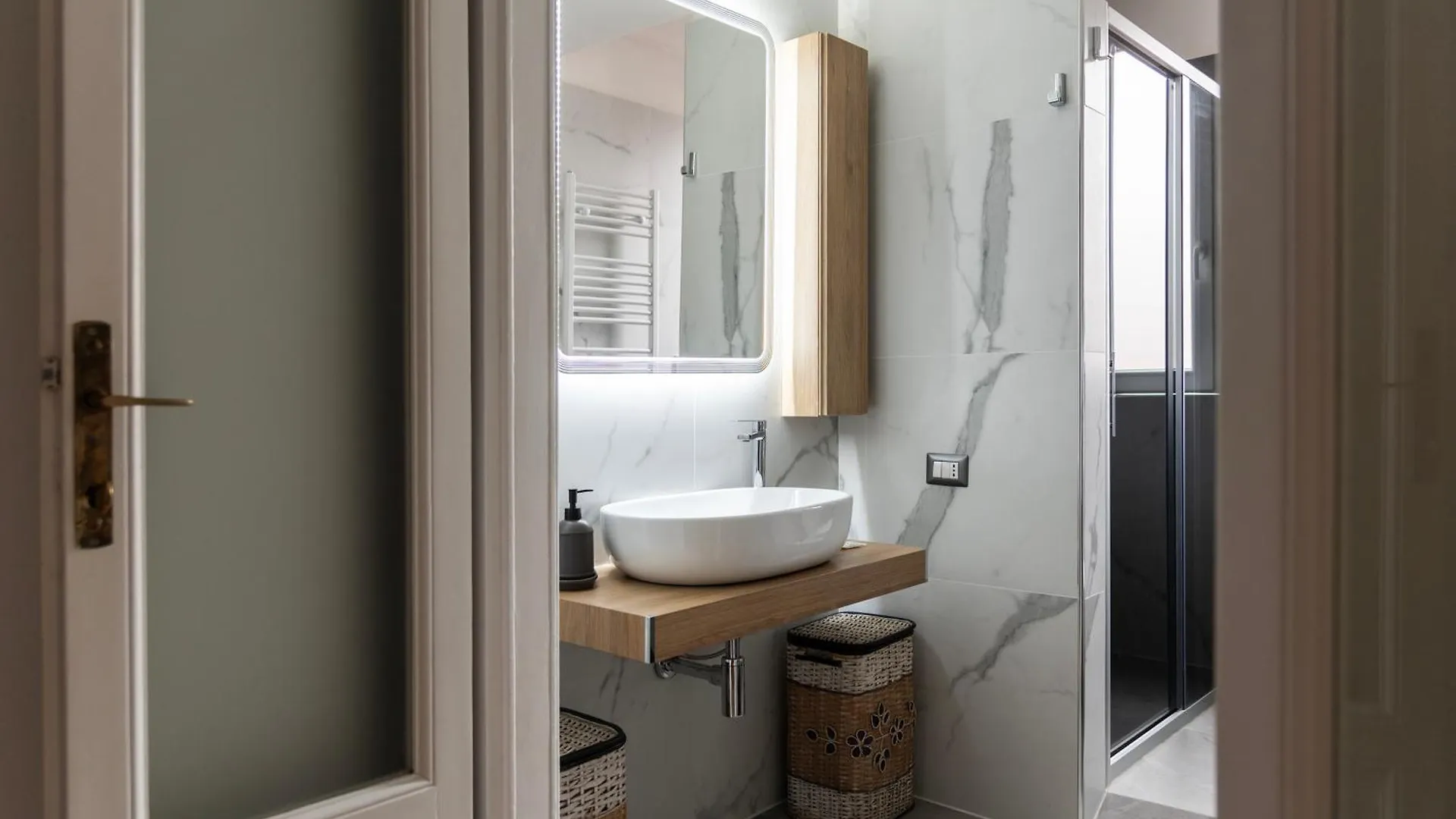 Youhosty - Donatello 32 Daire Milano